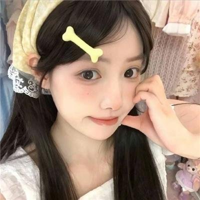 你是人贩子但我是螳螂精